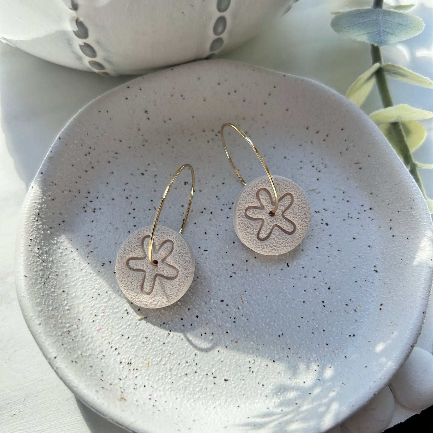 Sand dollar hoops