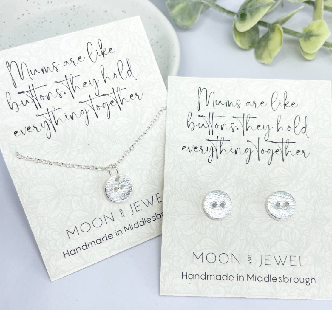 Mums are like buttons earrings, mum earrings gift, Mother’s Day gift, special mum gift, happy Mother’s Day gift for her