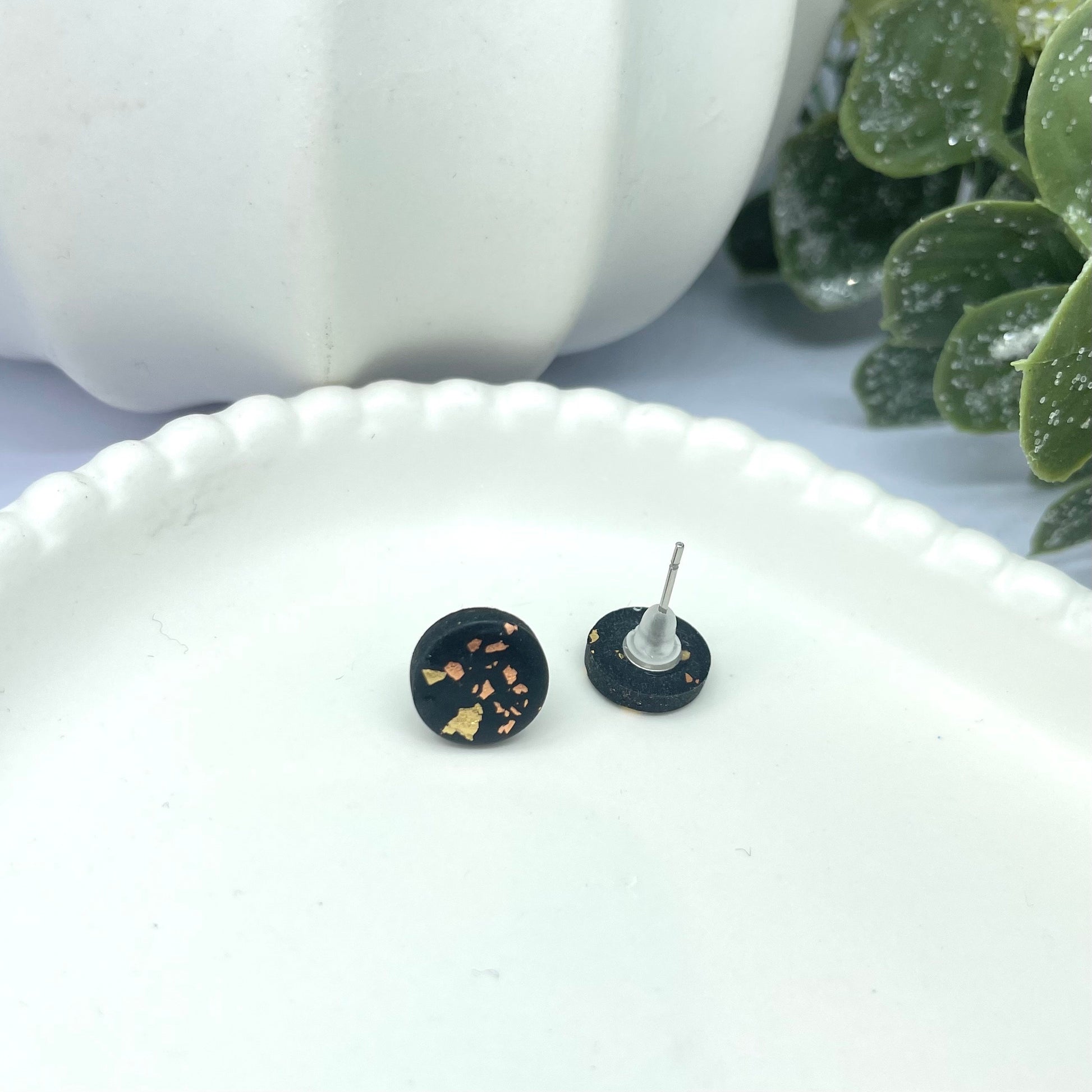 Beautiful gift for her, stunning black and gold & bronze leaf studs, mum gift, birthday gift for her, girlfriend gift, sister gift,