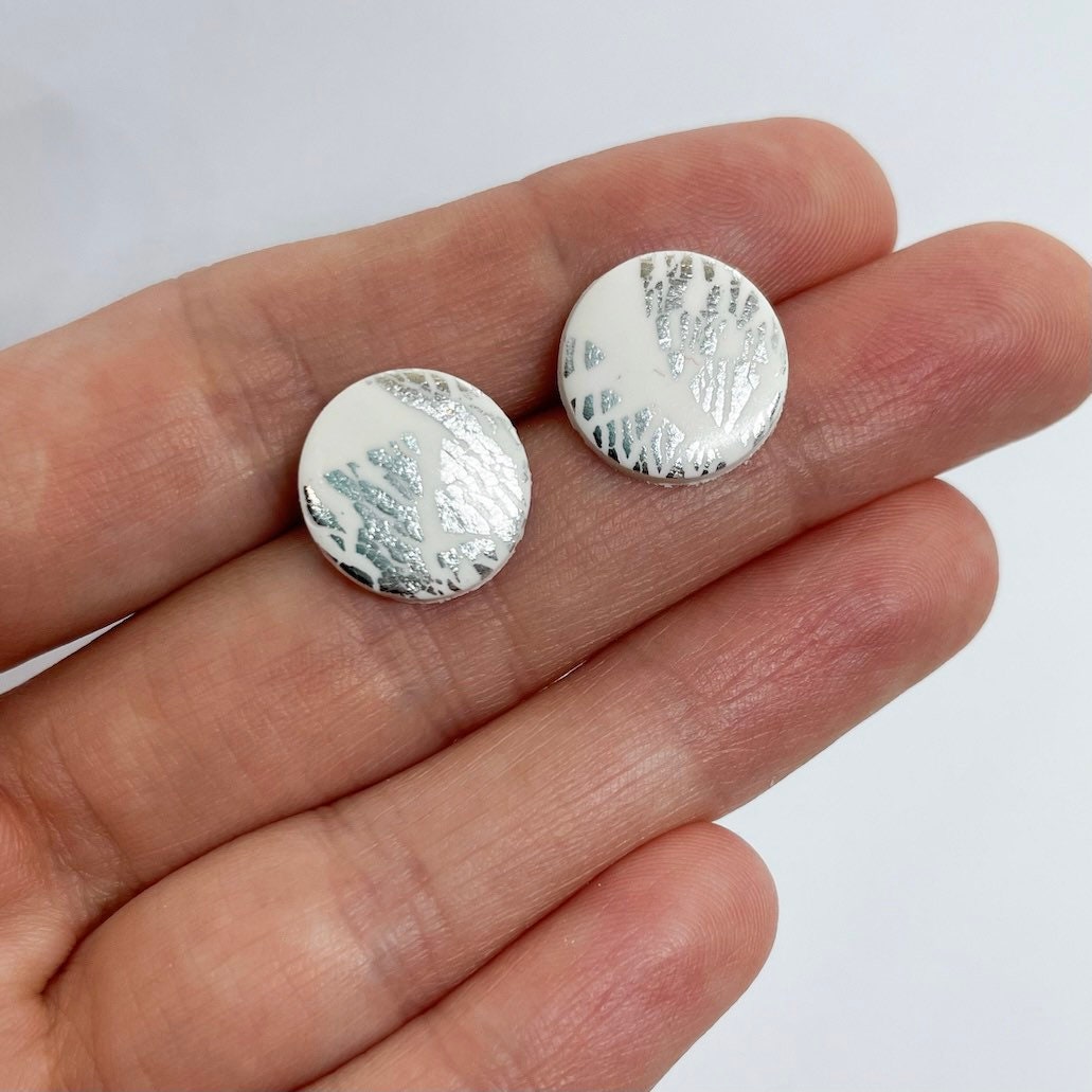 Polymer clay earring, white and silver leaf stud earrings, birthday gift for her, hypo-allergenic stainless steel, Christmas gift for her