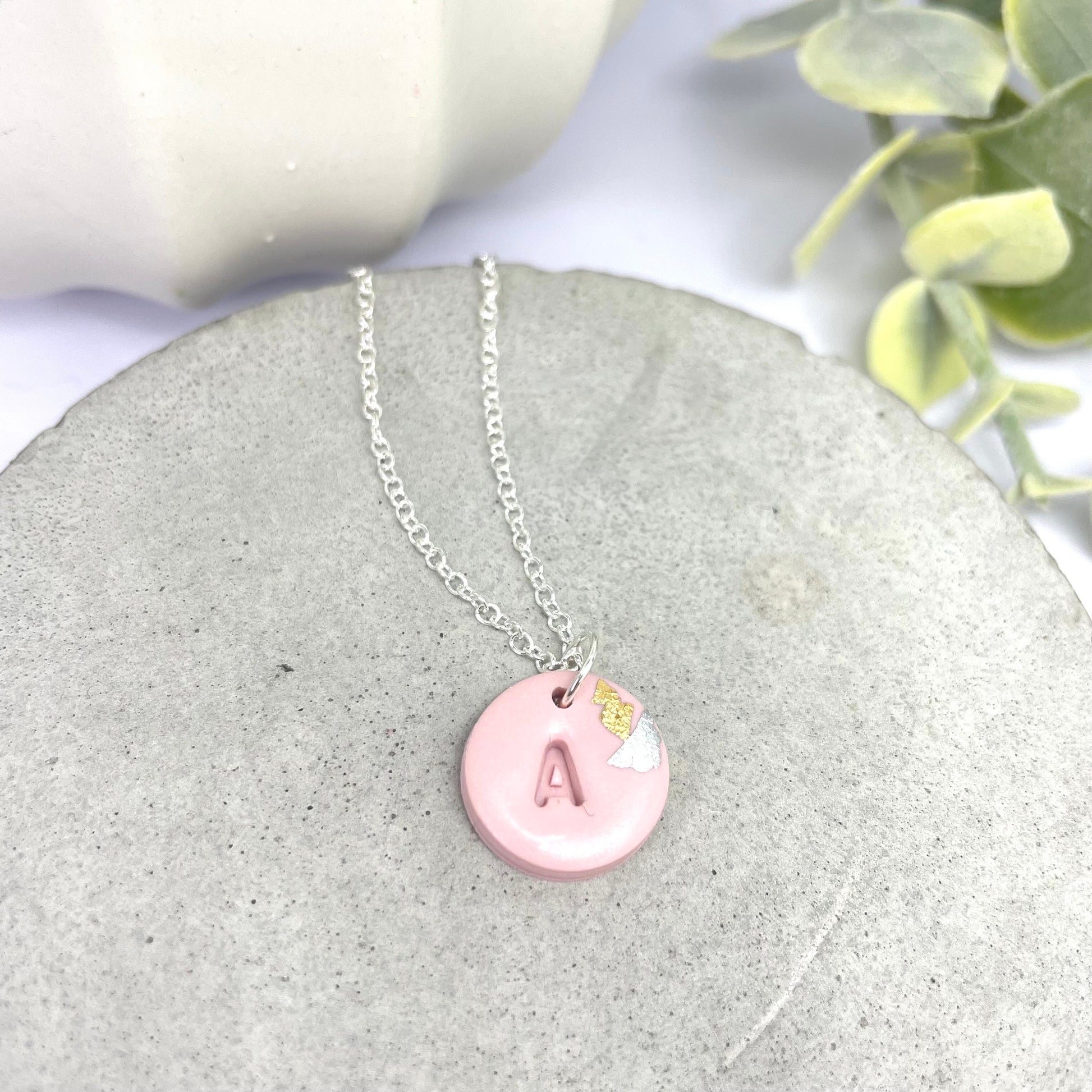 Initial necklace, letter necklace, beautiful birthday gift for her, best friend gift, girlfriend gift, bridesmaid gift, A necklace
